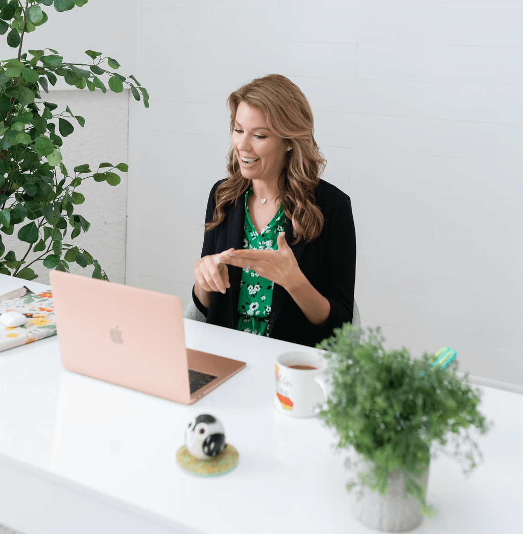 Jessica Conversing In A Virtual Meeting