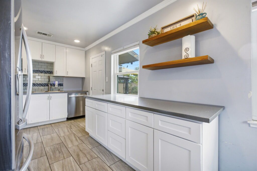 5110 N Coney, Covina, CA 91722